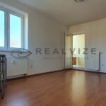 pronajem-bytu-2-kk-s-balkonem-komorou-a-parkovacim-stanim-ulice-litvinovicka-ceske-budejovice-0d4a06